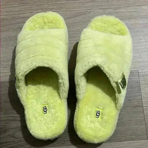 UGG Yellow Fluffy Slippers - Picture 3 of 4